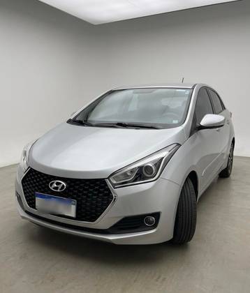 HYUNDAI HB20 1.6 PREMIUM 16V FLEX 4P AUTOMÁTICO HYUNDAI HB20 1.6 PREMIUM 16V FLEX 4P AUTOMÁTICO